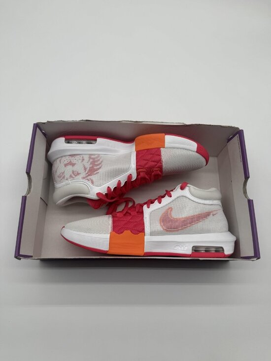 New Nike LeBron Witness VIII Shoes Mens Size 12 White Pink Basketball FB2239 104